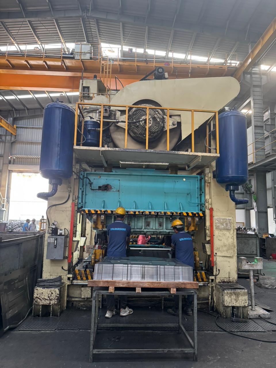 Pneumatic Press 500 Ton